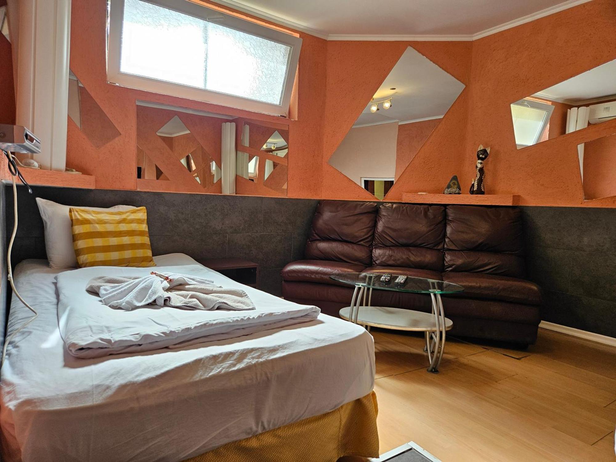 Paralax Hotel Varna Ngoại thất bức ảnh