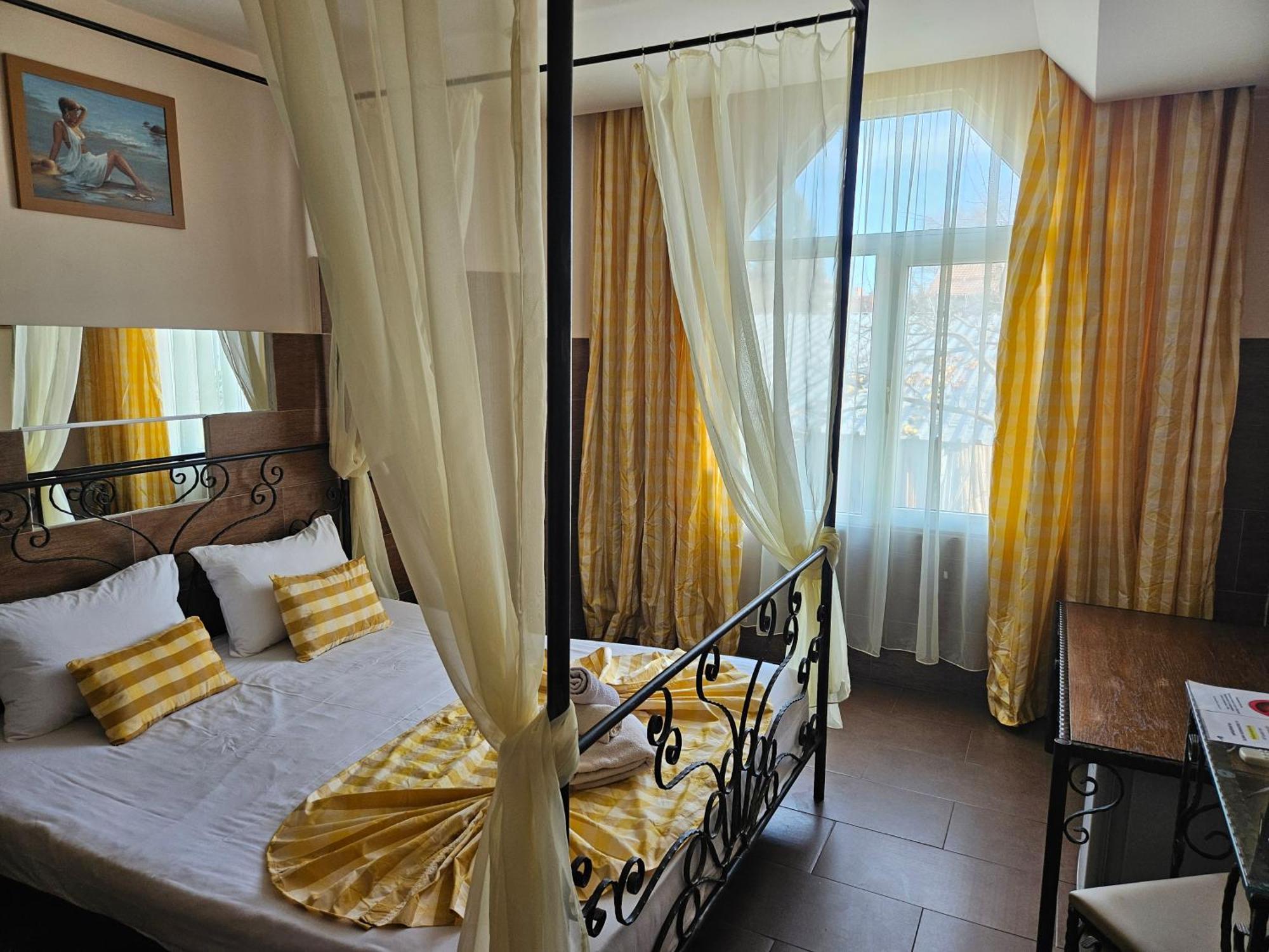 Paralax Hotel Varna Ngoại thất bức ảnh